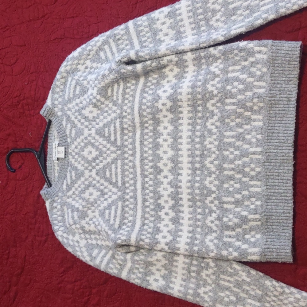 Grey sweater - Picture 2 of 3